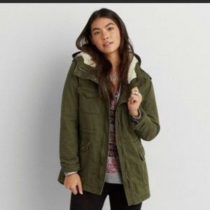 American Eagle Olive Coat With Sherpa Lining